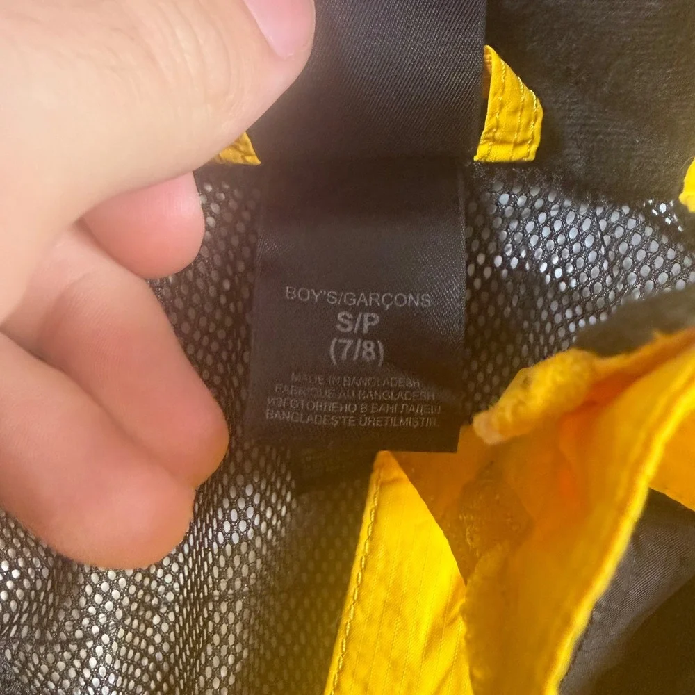 The North Face Boys Yellow Resolve Reflective Waterproof Rain Jacket Size S 7/8